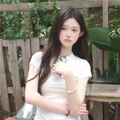 在巨人中间